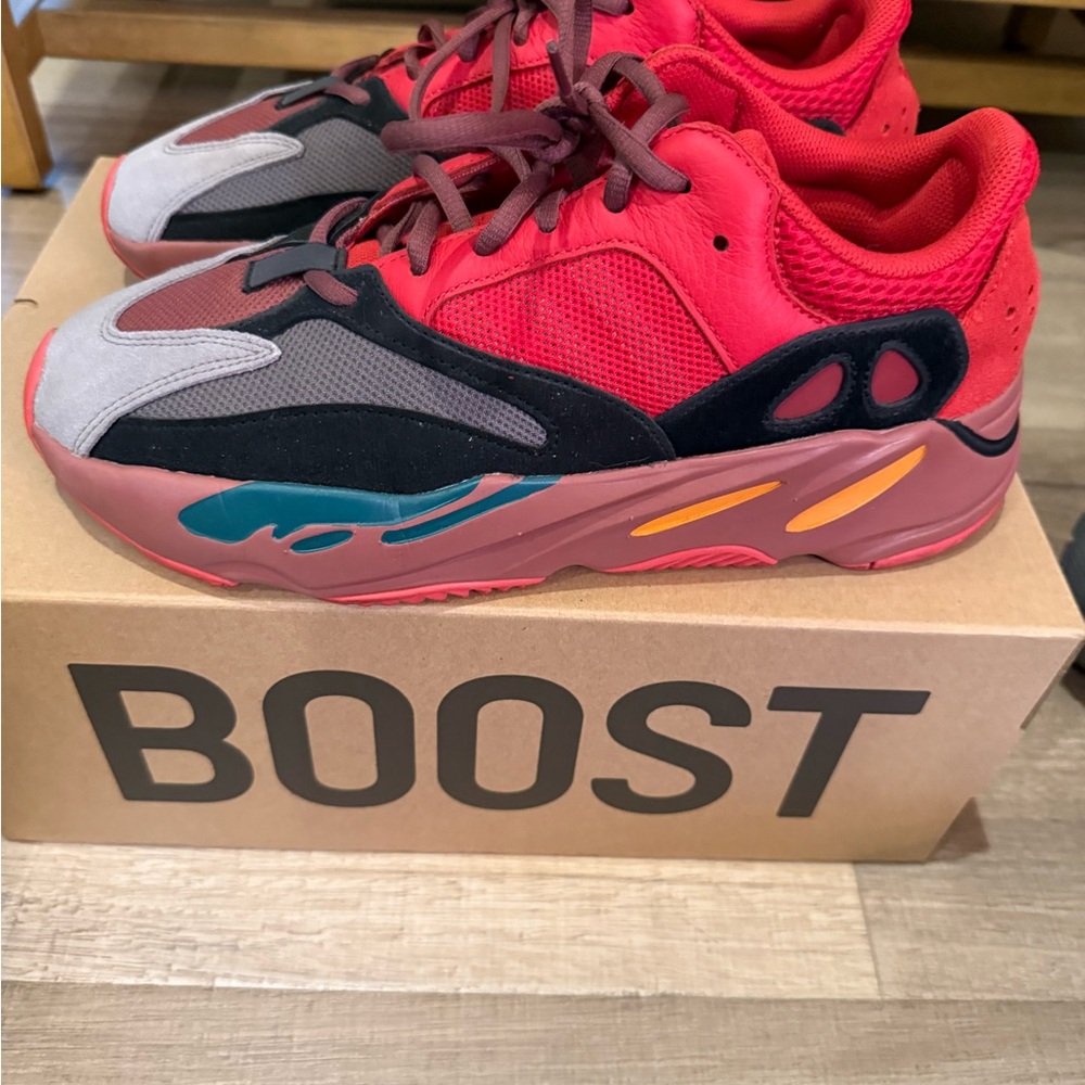Adidas Yeezy Boost 700 ‘Hi-Res Red’